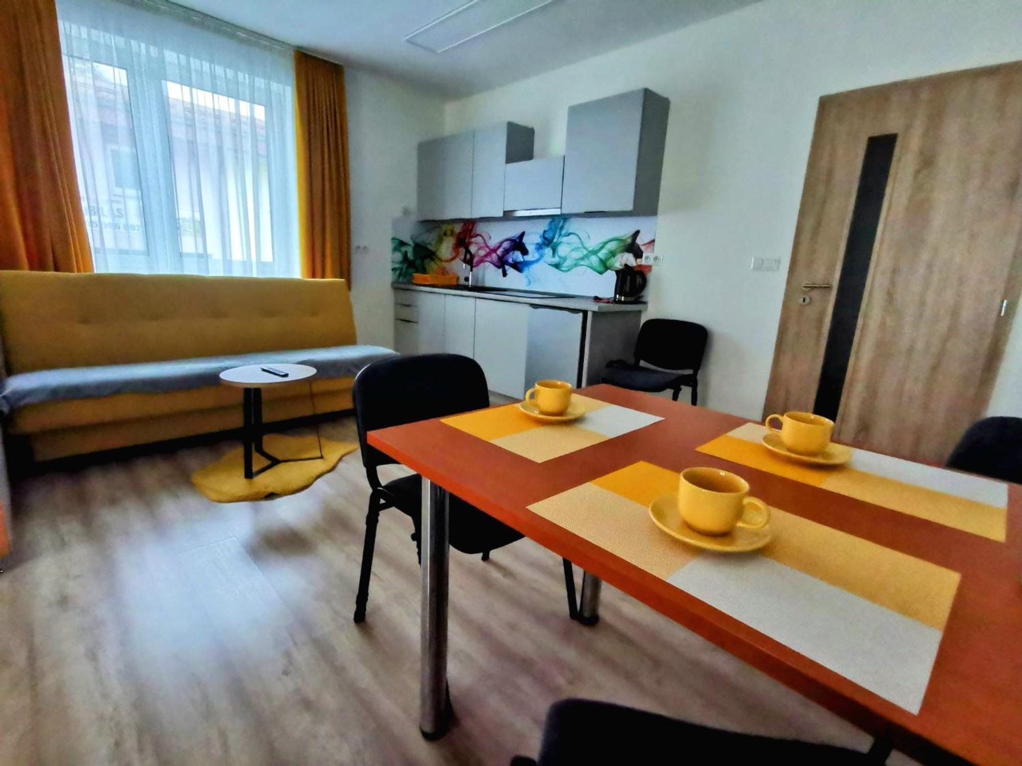 Comenius Apartments - Apartmany Na Rohu Svidnik Exterior photo